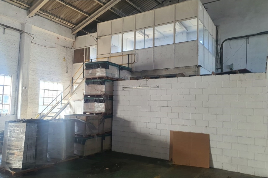 To Let commercial Property for Rent in Deal Party Eastern Cape